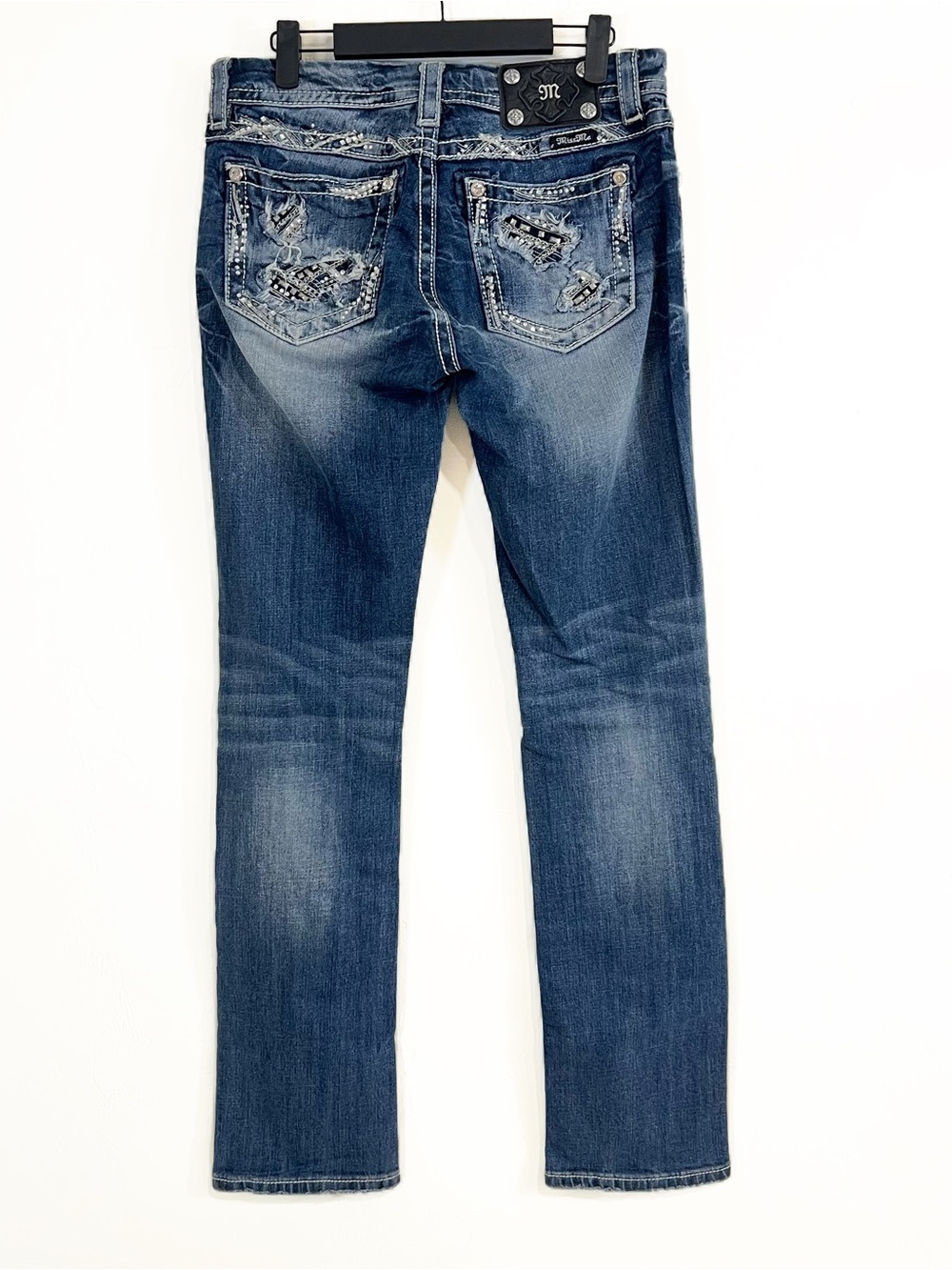 Miss Me Signature Straight Rhinestone Embellished Pockets Denim Jeans Size 28 - Picture 4 of 9
